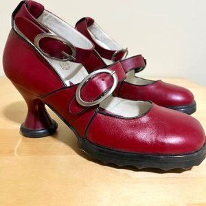 John Fluevog Mini Dollface Wine & Black 11.5